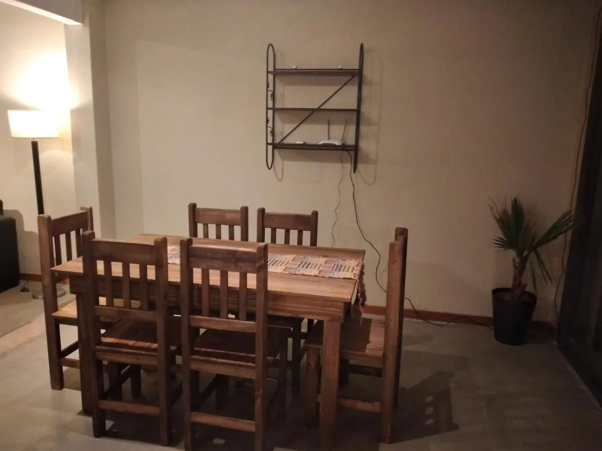 Apartamento Duplex frente al Club de campo Mendoza